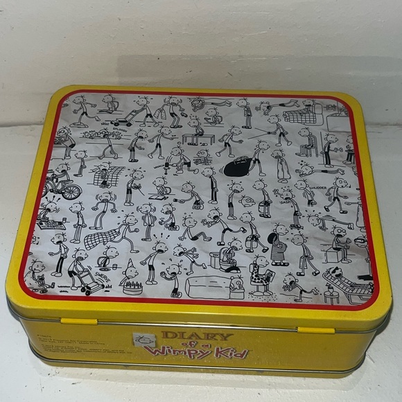 Diary of a Wimpy Kid Metal Lunchbox w/puzzle! - Picture 4 of 6